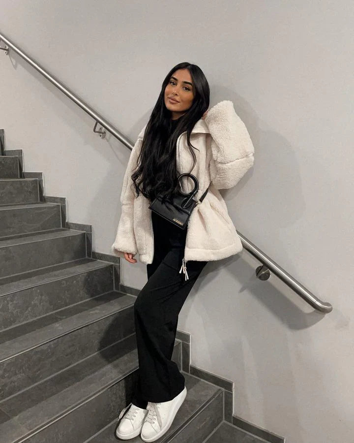 Sophie – Soft teddy coat