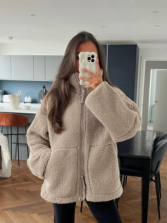 Sophie – Soft teddy coat