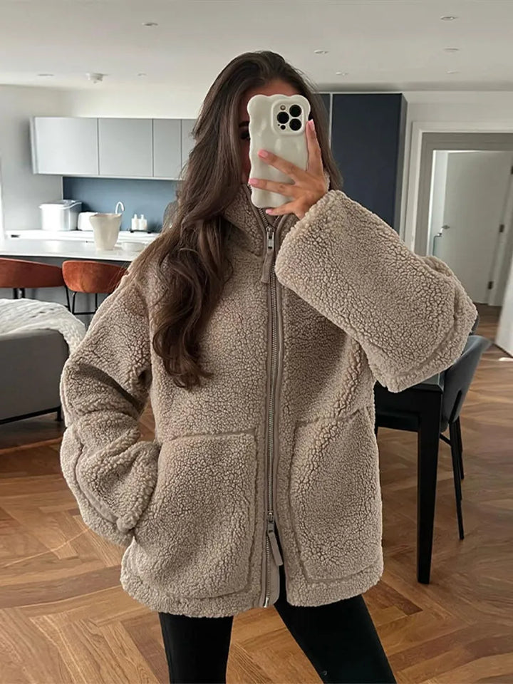 Sophie – Soft teddy coat
