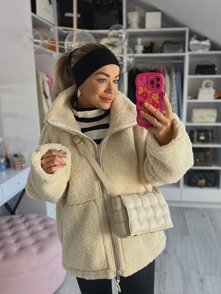 Sophie – Soft teddy coat