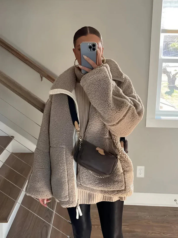 Sophie – Soft teddy coat